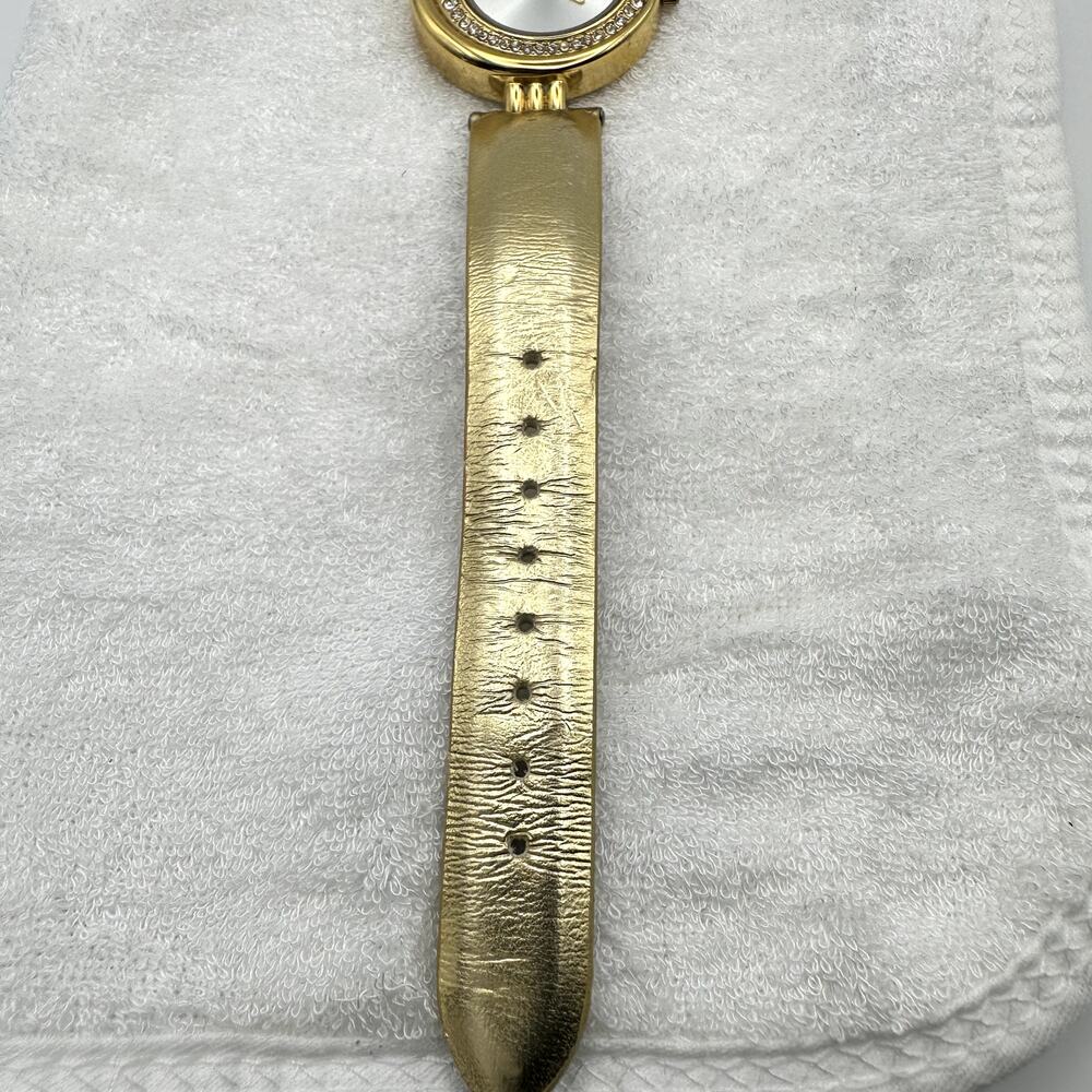 Elizabeth Taylor Gold Tone Rhinestone Bezel Women's Quartz Watch Metallic Strap - Picture 5 of 9